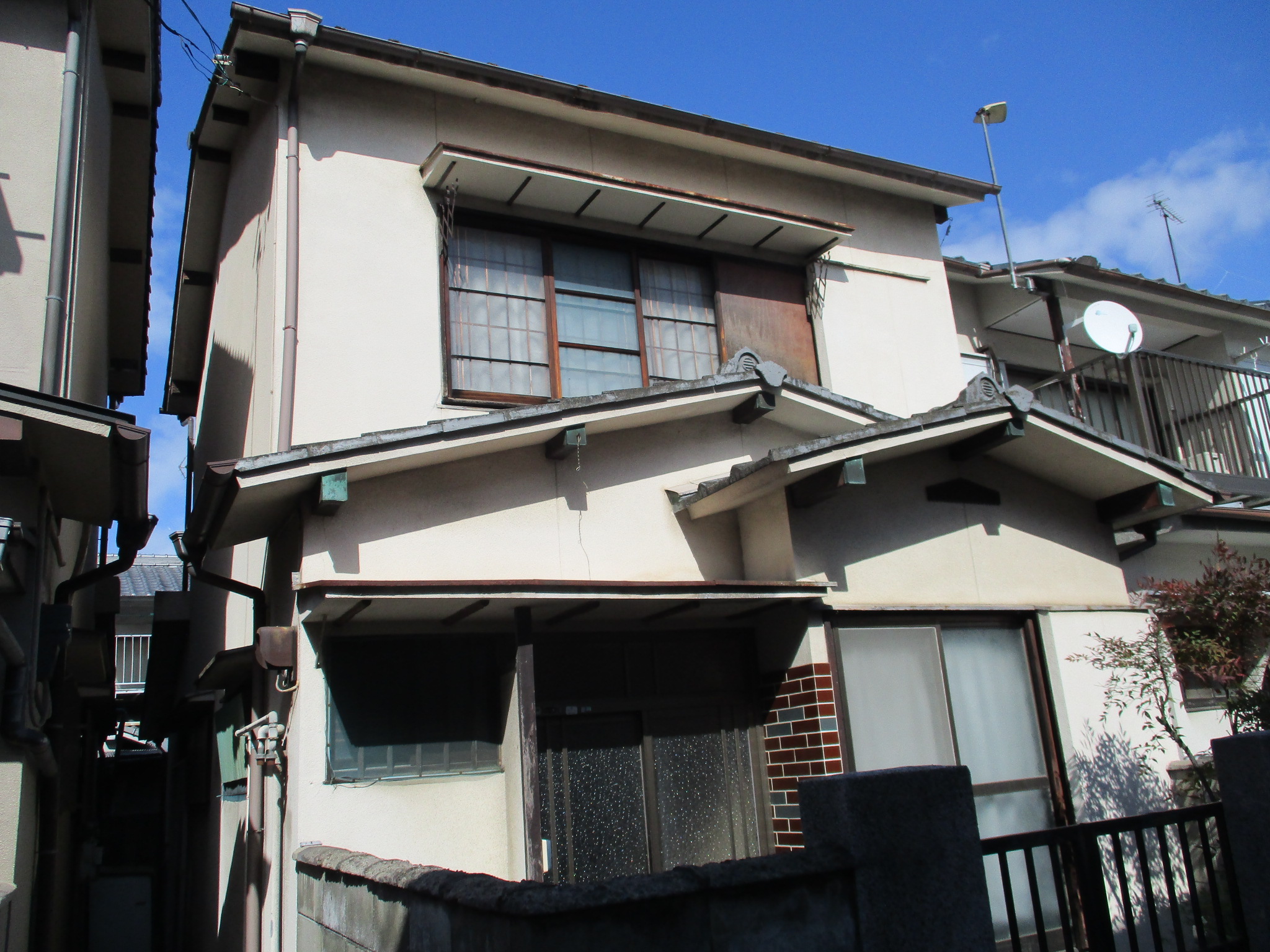 上之町2丁目1213-8中古住宅価格変更しました（340万円→290万円）
