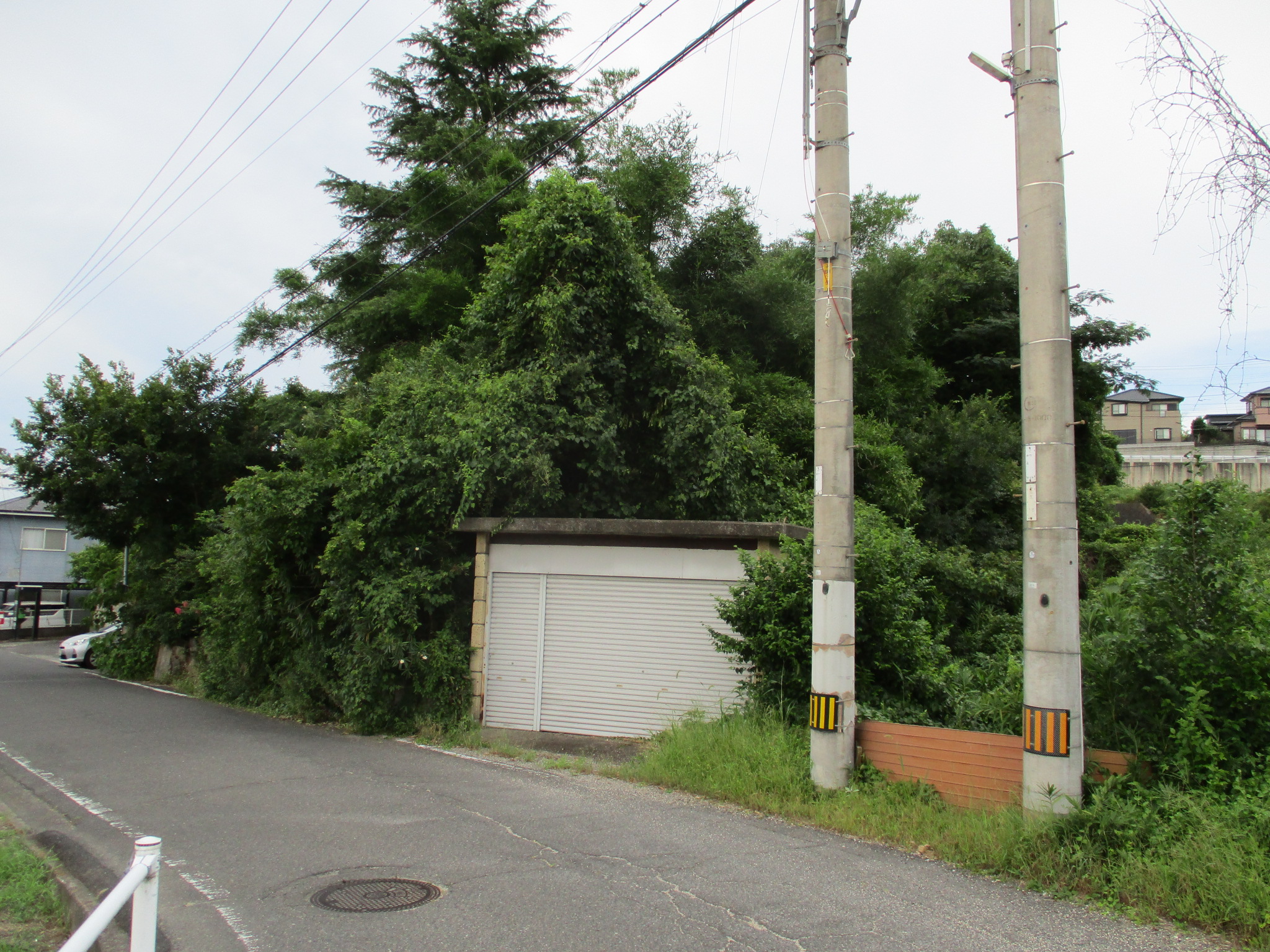 高松町1516-2,-8,1517-2,1537-3土地（250万円）価格改定しました