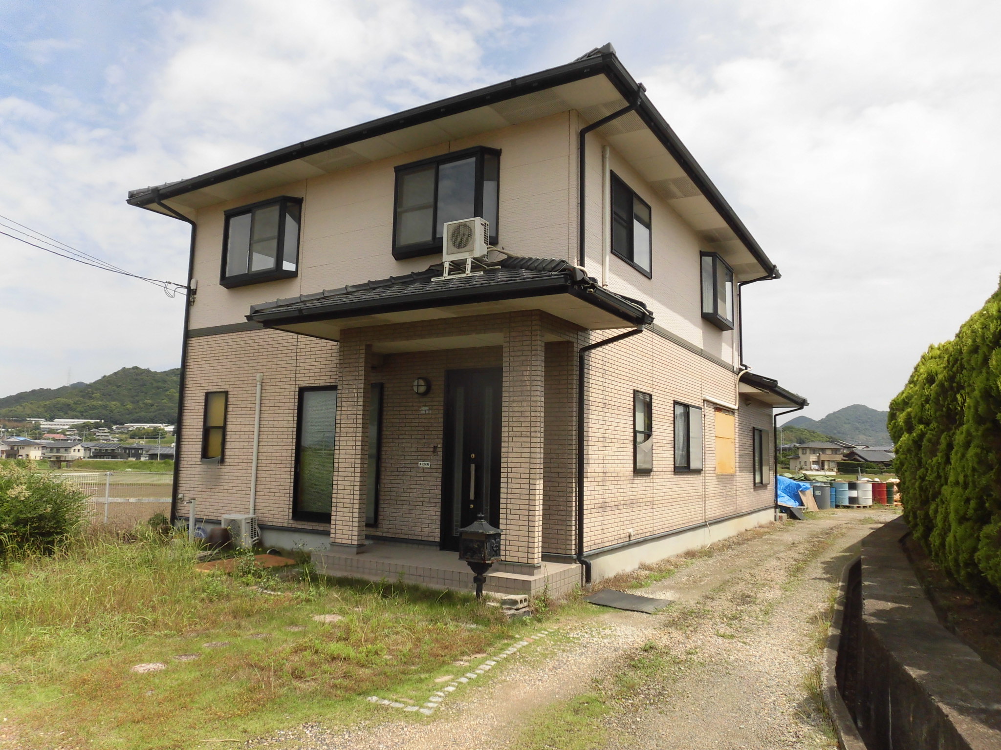 綾川町陶中古住宅（980万円→800万円）価格変更しました。