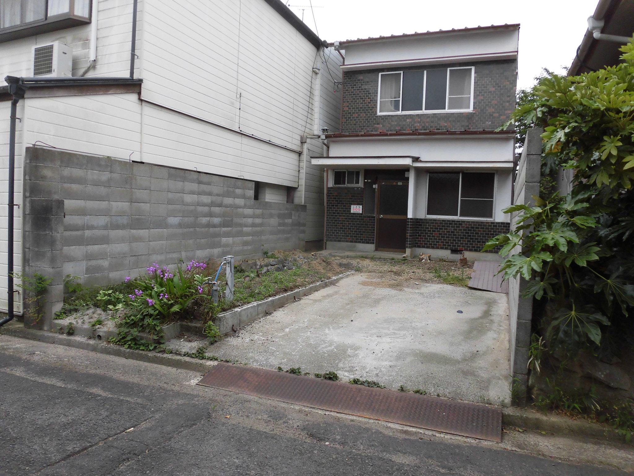 香川町川東下土地(150万円→100万円)価格変更しました。