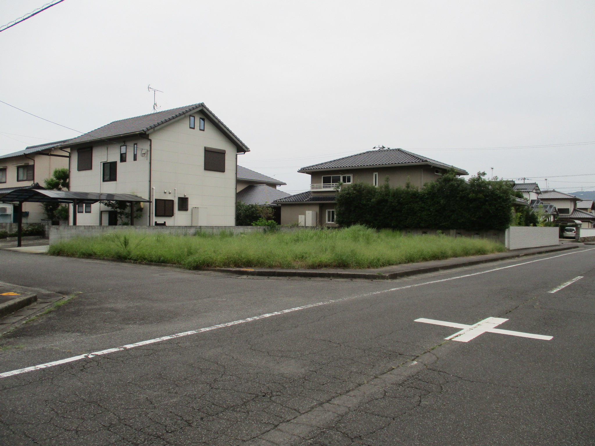 屋島東町土地（700万円）情報公開しました。