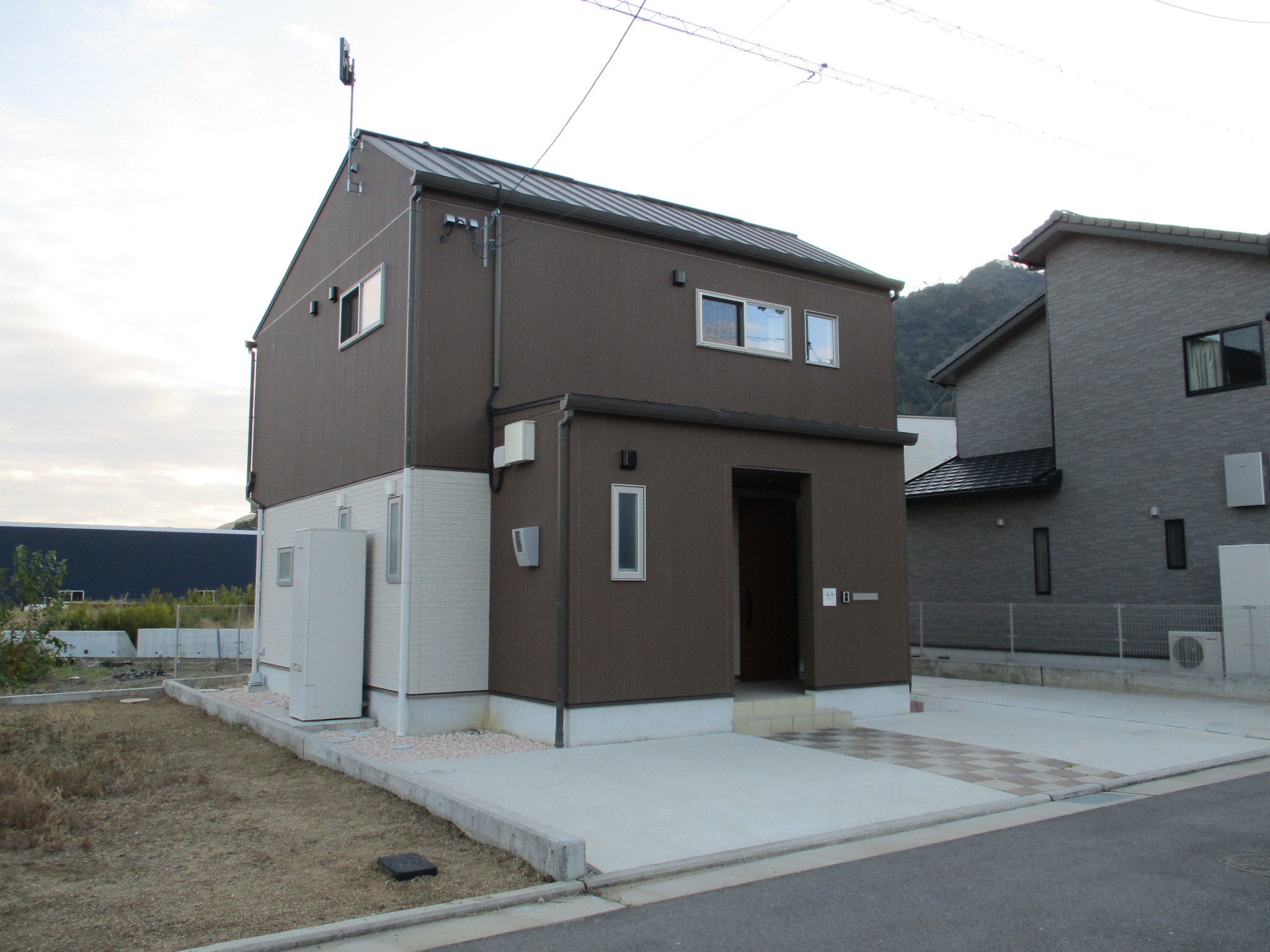 国分寺町柏原中古住宅価格変更しました