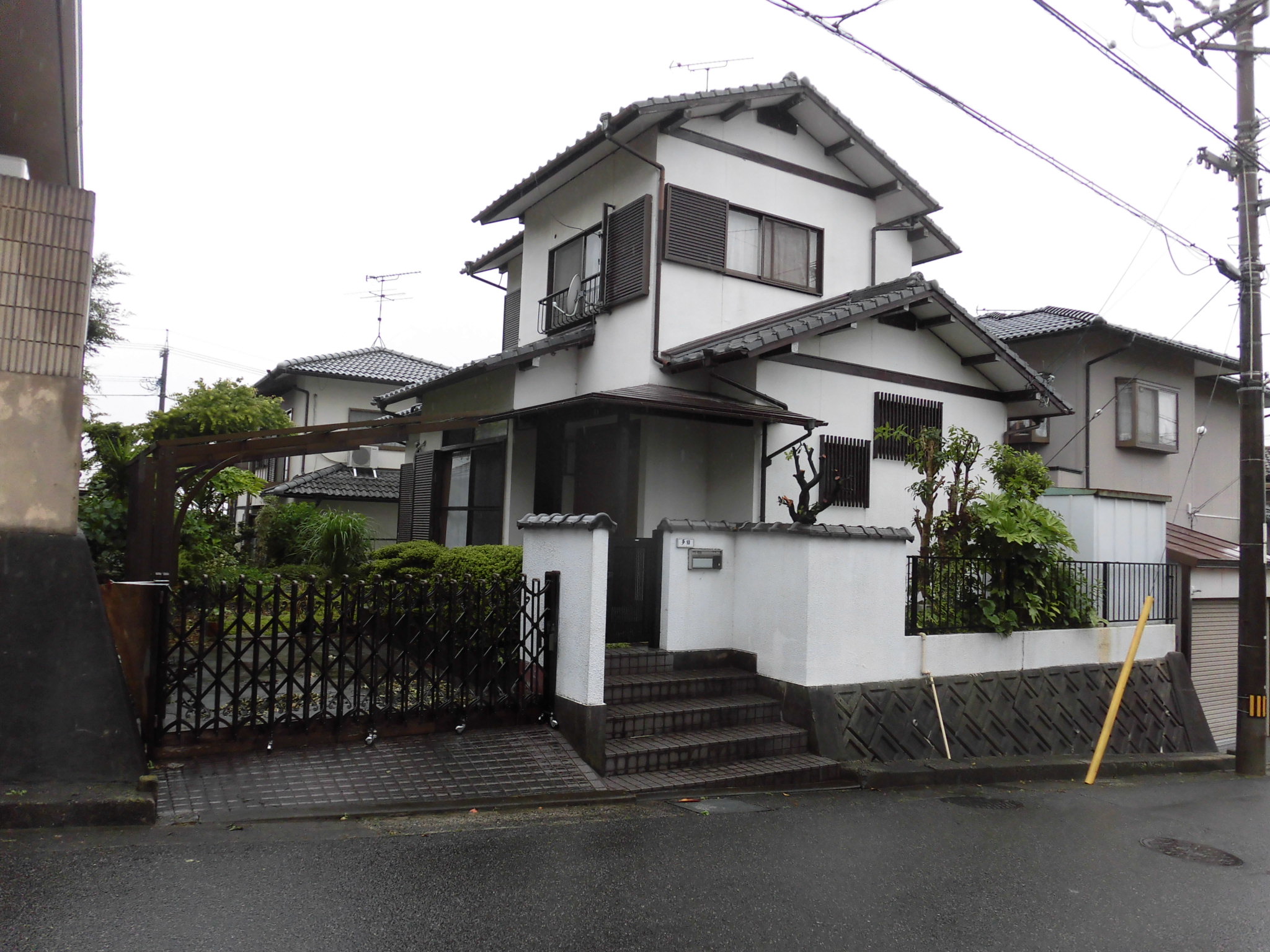 香川町川東上（中古住宅）公開しました。