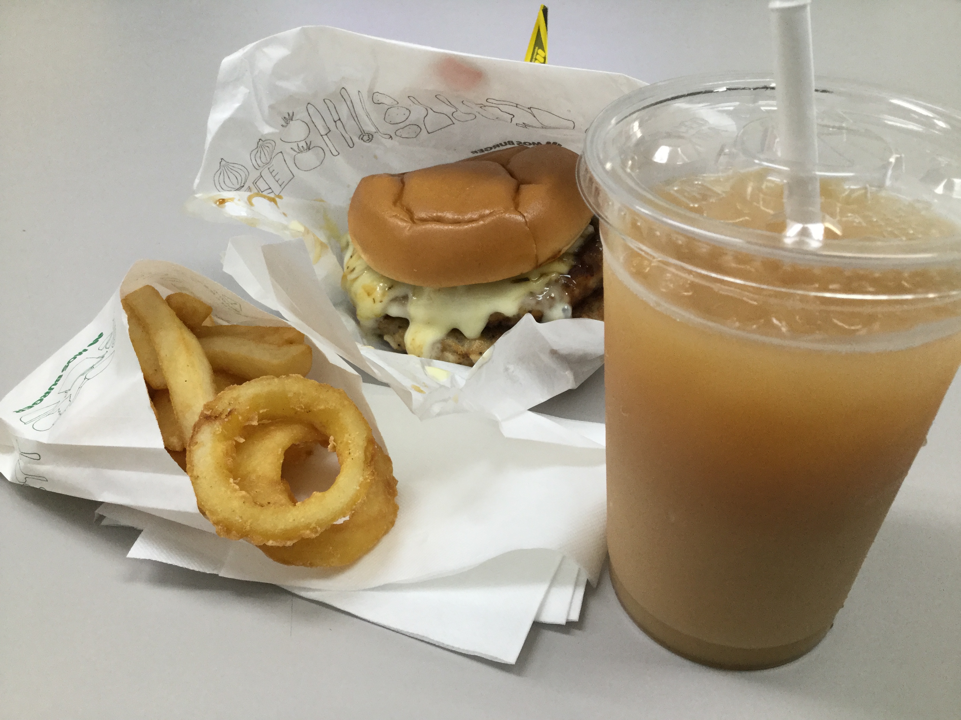 モスバーガー高松栗林店