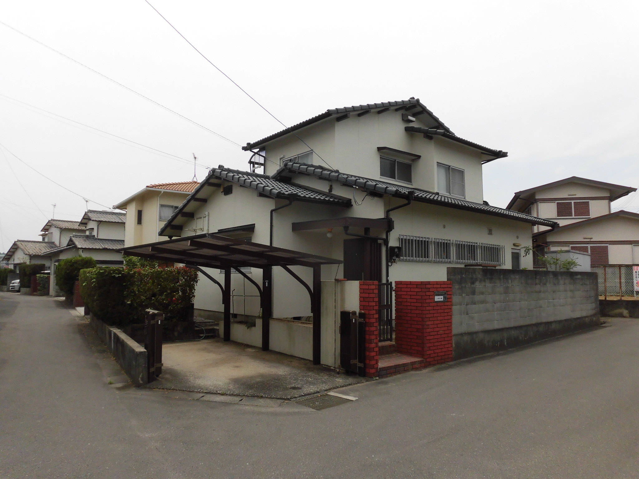 香川町浅野中古住宅（580万円）価格変更しました。